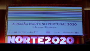 Palco da sessão de lançamento do NORTE 2020