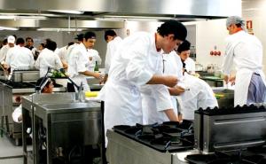 alunos da Escola de Hotelaria do Porto